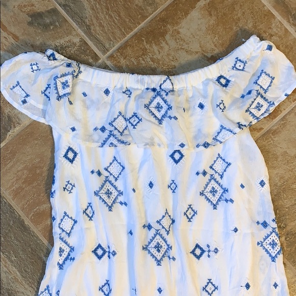 M off shoulder summer Dress white with blue detail - Picture 6 of 13